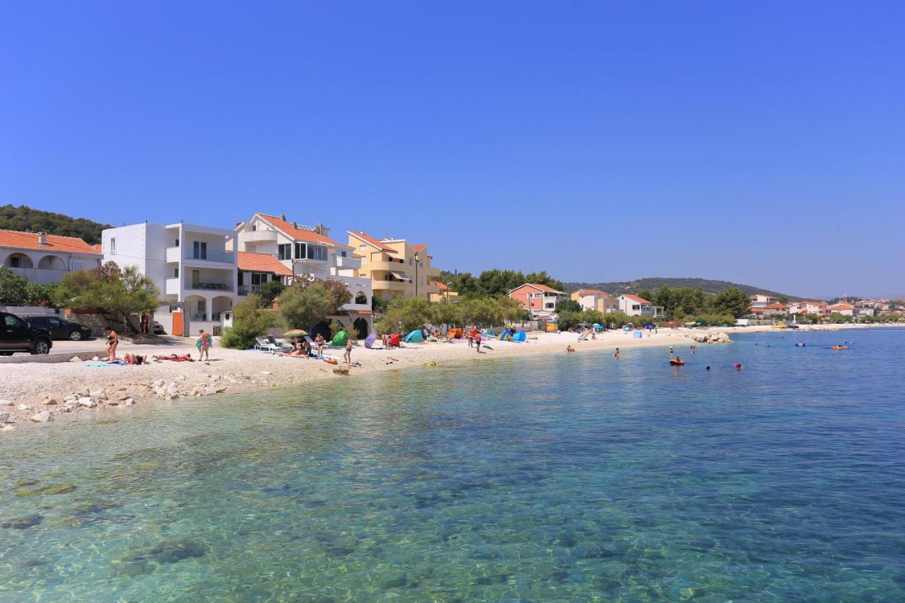 Apartments By The Sea Slatine, Ciovo - 16345 外观 照片