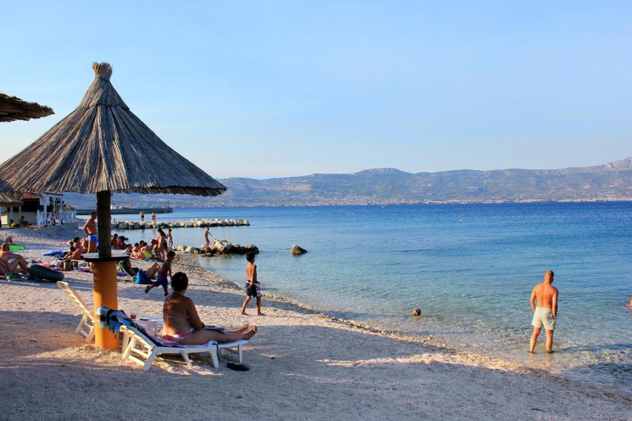 Apartments By The Sea Slatine, Ciovo - 16345 外观 照片