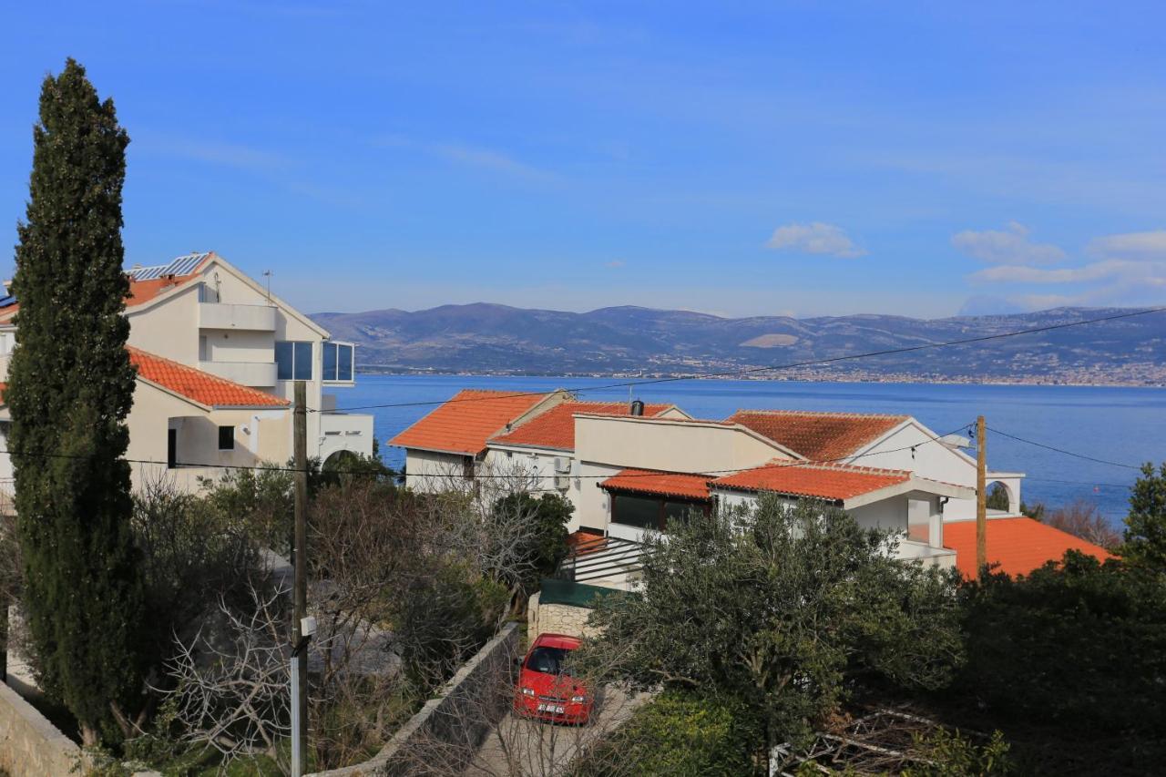 Apartments By The Sea Slatine, Ciovo - 16345 外观 照片