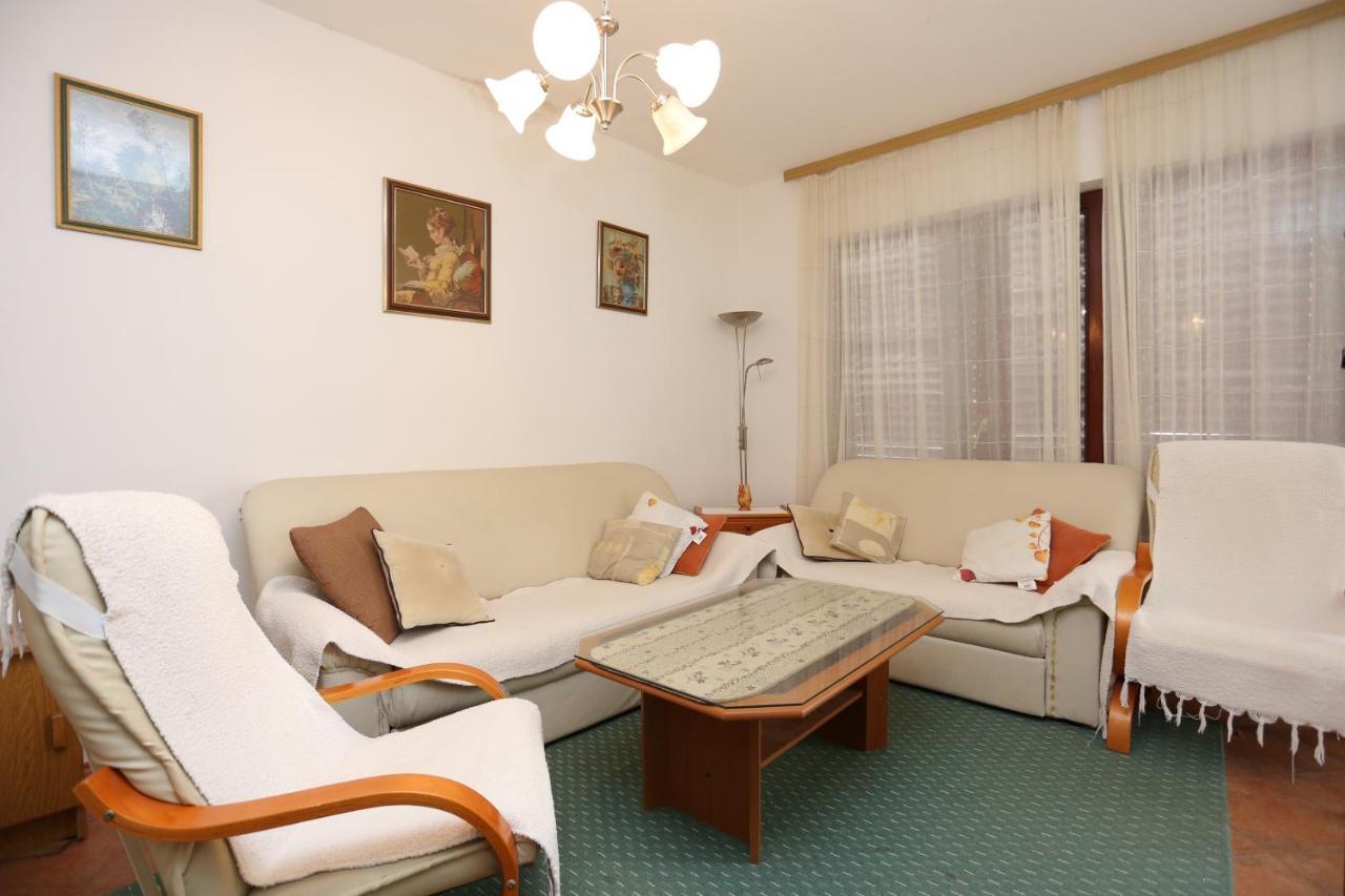 Apartments By The Sea Slatine, Ciovo - 16345 外观 照片