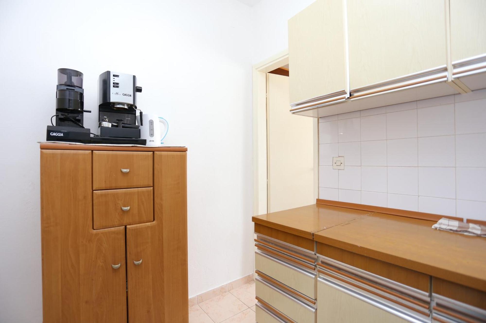 Apartments By The Sea Slatine, Ciovo - 16345 客房 照片